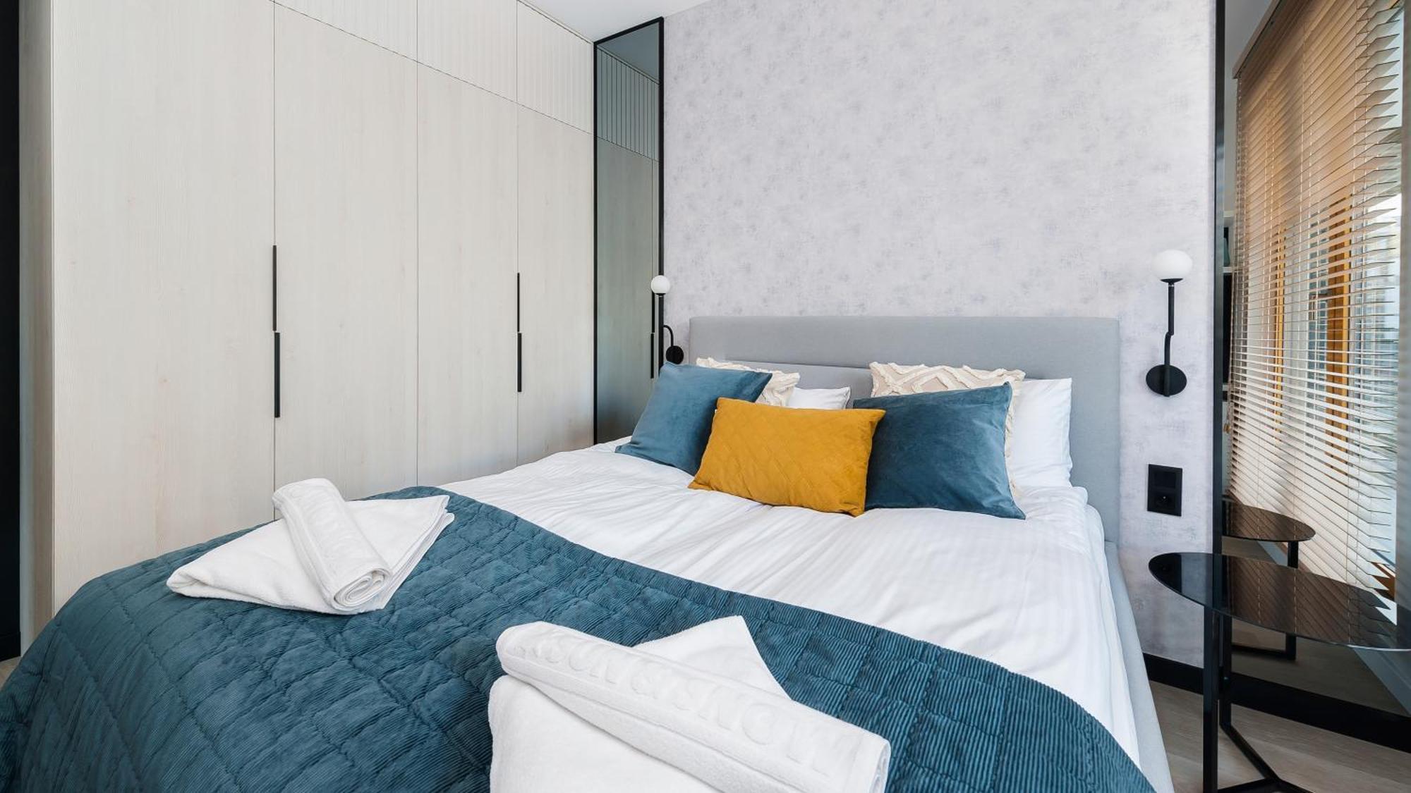 Premium In Novum City Center Near The Train Station By Sun & Snow Cracóvia Exterior foto